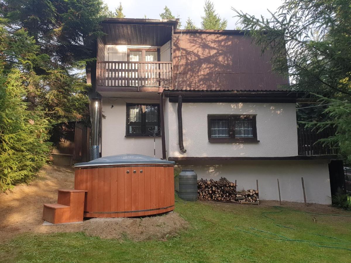 Lesne Zacisze - Dom Z Kominkiem I Balia Jordanow Luaran gambar